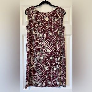 The Limited maroon and white knee-length dress US sz. Small